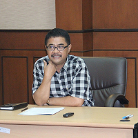 Selalu Hati-hati dalam Menjalankan Tugas