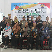 Pencanangan Pembangunan Zona Integritas Menuju Wilayah Bebas Korupsi dan Wilayah Birokrasi Bersih dan Melayani di KPKNL Pekanbaru
