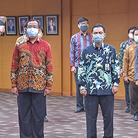 Lantik 143 Fungsional Penilai, Dirjen KN Ingatkan Standar Praktik dan Kode Etik Penilai