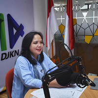 Direktur Hukum dan Humas: Optimalkan Media Sosial untuk Kenalkan Lelang kepada Milenial