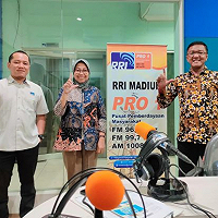 Mengudara Bersama RRI, KPKNL Madiun Adakan Dialog Interaktif tentang Gebyar Lelang Produk UMKM tahun 2022