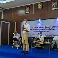 KPKNL Palopo Sampaikan Kinerja APBN dalam Press Conference Kinerja Fiskal dan Pembiayaan UMKM 