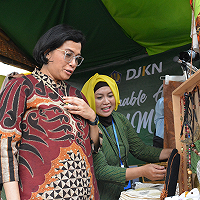 Menkeu Tinjau Festival UMKM Mini Expo di Malang