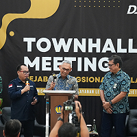 Dirjen KN : Bangga Menjadi Pejabat Lelang, Tingkatkan Pelayanan Terbaik!